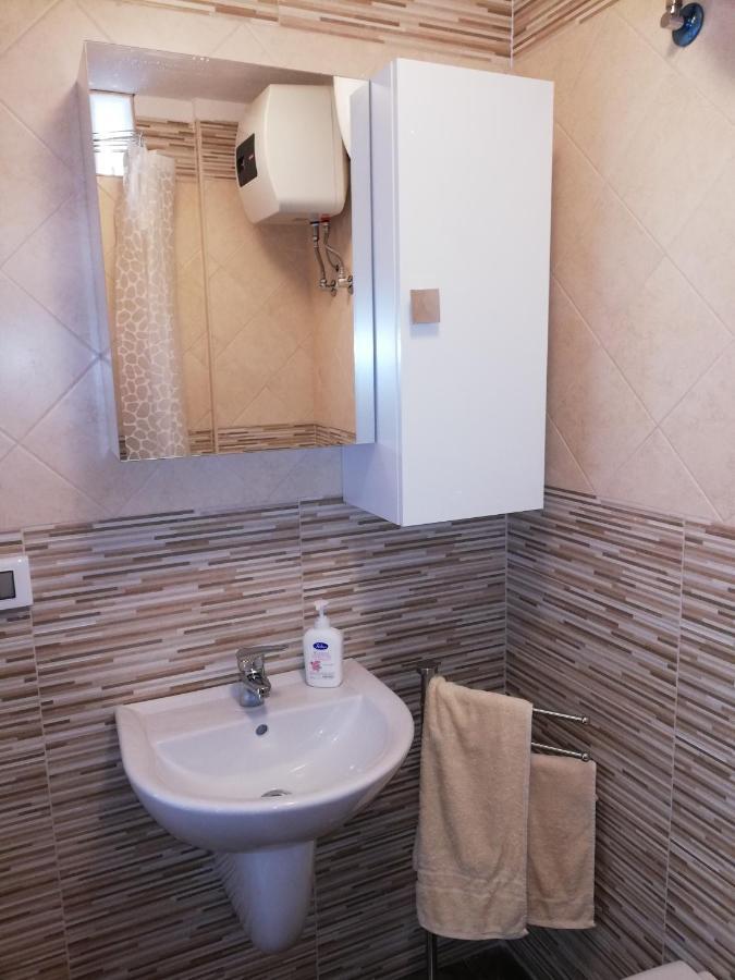 Appartamento Centralissimo Zona Terme Маргерита ди Савоя Екстериор снимка